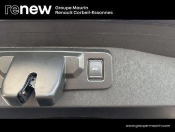 Photo 18 du bon plan RENAULT Austral 1.2 E-Tech full hybrid 200ch Iconic esprit Alpine- 24 occasion à 36898 €