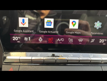 Photo 28 du bon plan RENAULT Austral 1.2 E-Tech full hybrid 200ch Iconic esprit Alpine- 24 occasion à 36898 €