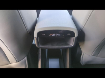 Photo 10 du bon plan VOLVO EX30 Single Extended Range 272ch Plus occasion à 42900 €