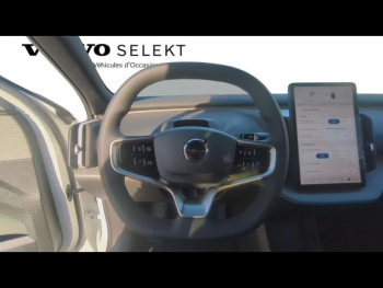 Photo 12 du bon plan VOLVO EX30 Single Extended Range 272ch Plus occasion à 42900 €