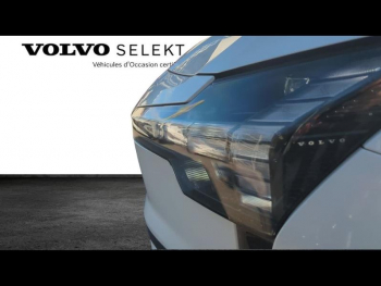 Photo 28 du bon plan VOLVO EX30 Single Extended Range 272ch Plus occasion à 42900 €