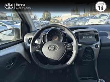 Photo 9 du bon plan TOYOTA Aygo 1.0 VVT-i 72ch x-play x-app 5p MC18 occasion à 11690 €