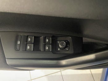 Photo 11 du bon plan VOLKSWAGEN Polo 1.0 TSI 95ch R-Line occasion à 18990 €