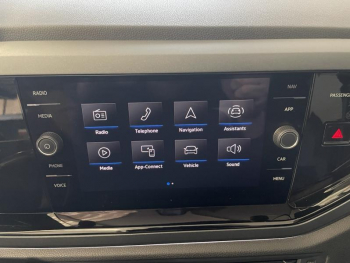 Photo 16 du bon plan VOLKSWAGEN Polo 1.0 TSI 95ch R-Line occasion à 18990 €