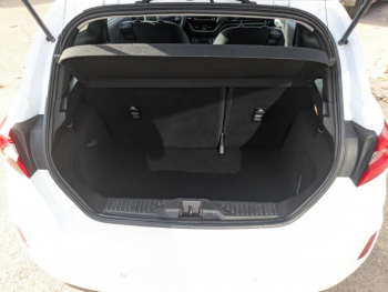 Photo 9 du bon plan FORD Fiesta 1.5 TDCi 85ch Stop&Start Trend 3p Euro6.2 occasion à 9500 €