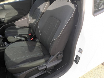 Photo 12 du bon plan FORD Fiesta 1.5 TDCi 85ch Stop&Start Trend 3p Euro6.2 occasion à 9500 €