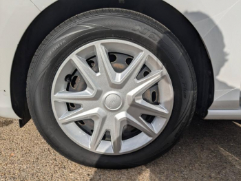 Photo 21 du bon plan FORD Fiesta 1.5 TDCi 85ch Stop&Start Trend 3p Euro6.2 occasion à 9500 €