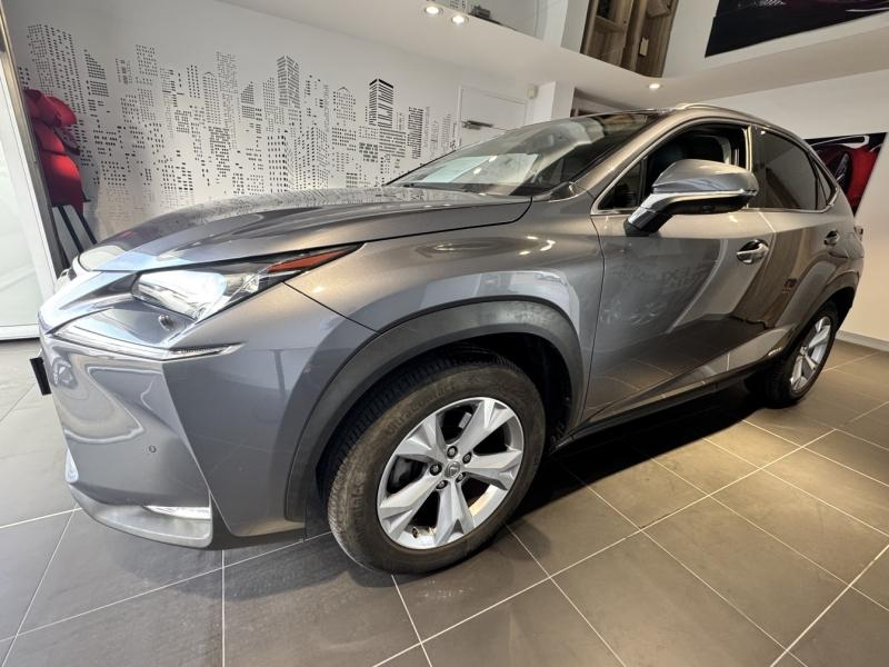 Bon plan LEXUS NX 300h 4WD Executive occasion à 20990 €