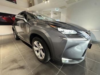 Photo 8 du bon plan LEXUS NX 300h 4WD Executive occasion à 20990 €