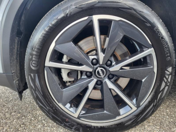 Photo 7 du bon plan NISSAN Qashqai e-POWER 190ch Tekna occasion à 27990 €