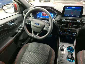 Photo 4 du bon plan FORD Kuga 2.5 Duratec 190ch FHEV E85 ST-Line BVA occasion à 29990 €