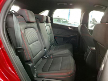 Photo 13 du bon plan FORD Kuga 2.5 Duratec 190ch FHEV E85 ST-Line BVA occasion à 29990 €