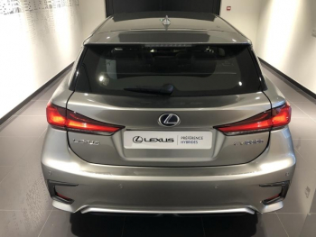 Photo 7 du bon plan LEXUS CT 200h Luxe MY19 Euro6d-T occasion à 17980 €