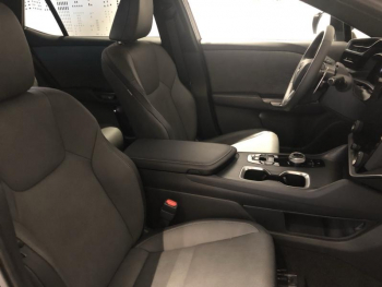 Photo 11 du bon plan LEXUS RZ 450e Luxe occasion à 38980 €