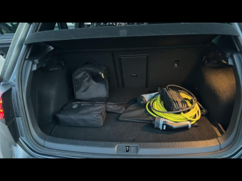 Photo 12 du bon plan VOLKSWAGEN Golf 1.4 TSI 204ch Hybride Rechargeable GTE DSG6 Euro6d-T 5p occasion à 19990 €