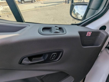 Photo 12 du bon plan FORD Transit 2T Fg VUL P350 L2H2 2.0 EcoBlue 130ch S&S Trend Business occasion à 32176 €