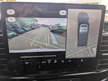 Photo 18 du bon plan FORD Transit 2T Fg VUL P350 L2H2 2.0 EcoBlue 130ch S&S Trend Business occasion à 32176 €