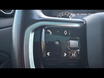 Photo 26 du bon plan LAND-ROVER Evoque 2.0 P 200ch Flex Fuel S AWD BVA Mark III occasion à 40850 €