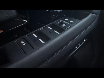 Photo 27 du bon plan LAND-ROVER Evoque 2.0 P 200ch Flex Fuel S AWD BVA Mark III occasion à 40850 €