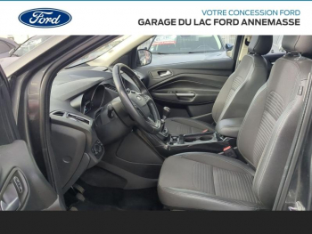 Photo 5 du bon plan FORD Kuga 1.5 Flexifuel-E85 150ch Stop&Start Titanium 4x2 Euro6.2 occasion à 16490 €