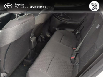 Photo 12 du bon plan TOYOTA Yaris 116h Design 5p MY22 occasion à 19450 €
