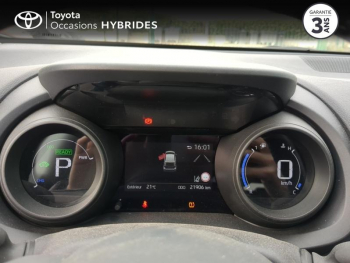 Photo 14 du bon plan TOYOTA Yaris 116h Design 5p MY22 occasion à 19450 €