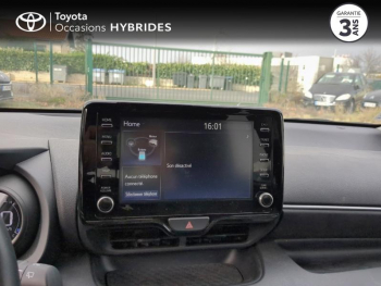 Photo 15 du bon plan TOYOTA Yaris 116h Design 5p MY22 occasion à 19450 €