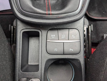 Photo 15 du bon plan FORD Puma 1.0 Flexifuel 125ch S&S mHEV ST-Line Design 3 occasion à 16989 €