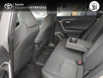Photo 12 du bon plan TOYOTA RAV4 Hybride Rechargeable 306ch Design AWD occasion à 37490 €