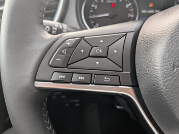 Photo 13 du bon plan NISSAN Qashqai 1.3 DIG-T 160ch N-Connecta DCT 2019 Euro6-EVAP occasion à 18790 €