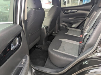 Photo 19 du bon plan NISSAN Qashqai 1.3 DIG-T 160ch N-Connecta DCT 2019 Euro6-EVAP occasion à 18790 €