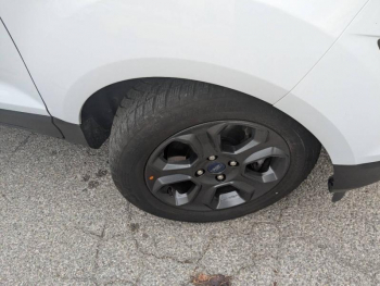 Photo 5 du bon plan FORD EcoSport 1.0 EcoBoost 100ch Trend Euro6.2 occasion à 11990 €