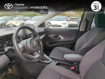 Photo 11 du bon plan TOYOTA Yaris 116h Design 5p MY22 occasion à 21990 €