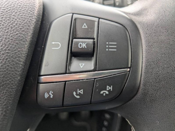 Photo 15 du bon plan FORD Puma 1.0 EcoBoost 125ch mHEV Titanium 6cv occasion à 15690 €