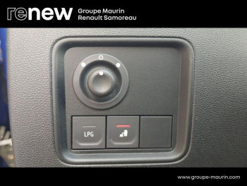 Photo 19 du bon plan DACIA Duster 1.0 ECO-G 100ch Prestige + 4x2 occasion à 15700 €