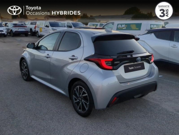 Photo 18 du bon plan TOYOTA Yaris 116h Design 5p MY22 occasion à 21890 €