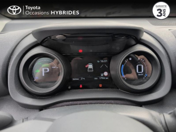 Photo 14 du bon plan TOYOTA Yaris 116h Design 5p MY22 occasion à 19450 €
