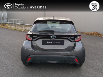 Photo 4 du bon plan TOYOTA Yaris 116h Dynamic Business 5p + Programme Beyond Zero Academy MY22 occasion à 17990 €