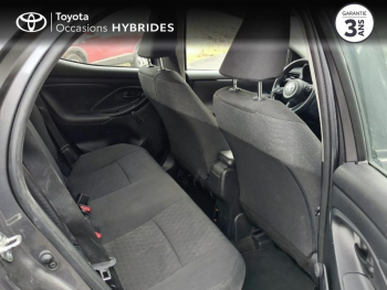Photo 7 du bon plan TOYOTA Yaris 116h Dynamic Business 5p + Programme Beyond Zero Academy MY22 occasion à 17990 €
