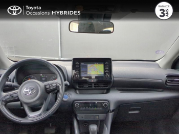 Photo 8 du bon plan TOYOTA Yaris 116h Dynamic Business 5p + Programme Beyond Zero Academy MY22 occasion à 17990 €