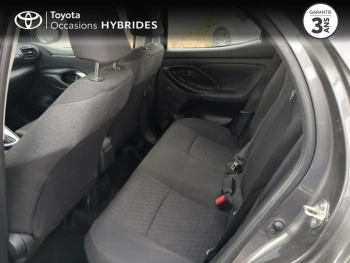Photo 12 du bon plan TOYOTA Yaris 116h Dynamic Business 5p + Programme Beyond Zero Academy MY22 occasion à 17990 €