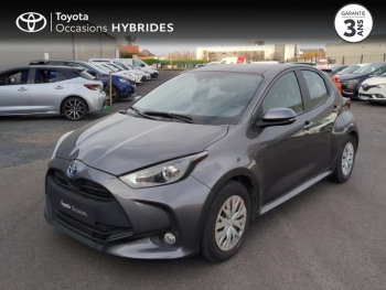 Photo 18 du bon plan TOYOTA Yaris 116h Dynamic Business 5p + Programme Beyond Zero Academy MY22 occasion à 17990 €
