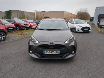 Photo 2 du bon plan TOYOTA Yaris 116h Dynamic Business 5p + Programme Beyond Zero Academy MY22 occasion à 17990 €