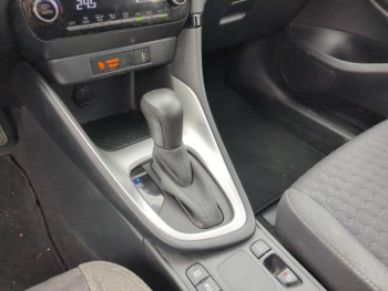 Photo 18 du bon plan TOYOTA Yaris 116h Dynamic Business 5p + Programme Beyond Zero Academy MY22 occasion à 17990 €