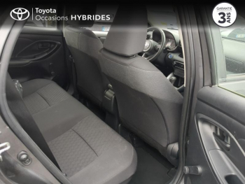 Photo 7 du bon plan TOYOTA Yaris 116h Dynamic Business 5p + Programme Beyond Zero Academy MY22 occasion à 17590 €