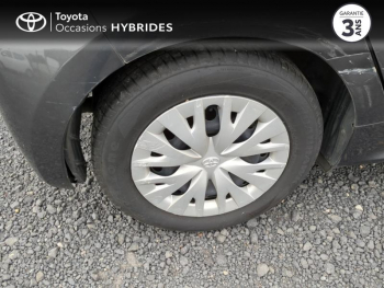 Photo 16 du bon plan TOYOTA Yaris 116h Dynamic Business 5p + Programme Beyond Zero Academy MY22 occasion à 17590 €