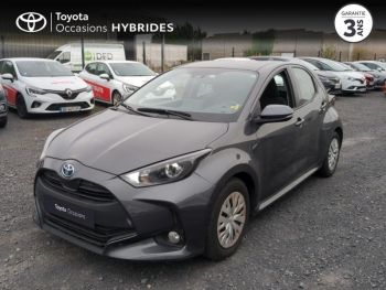 Photo 18 du bon plan TOYOTA Yaris 116h Dynamic Business 5p + Programme Beyond Zero Academy MY22 occasion à 17590 €