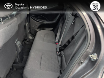 Photo 12 du bon plan TOYOTA Yaris 116h Dynamic Business 5p + Programme Beyond Zero Academy MY22 occasion à 17780 €