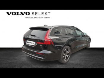 Photo 3 du bon plan VOLVO V60 B4 197ch Ultra Style Dark DCT 7 occasion à 47900 €