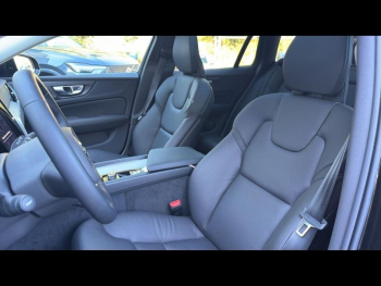Photo 33 du bon plan VOLVO V60 B4 197ch Ultra Style Dark DCT 7 occasion à 47900 €